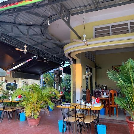 Heangkanha Guesthouse Phumi Chong Kaoh Bagian luar foto